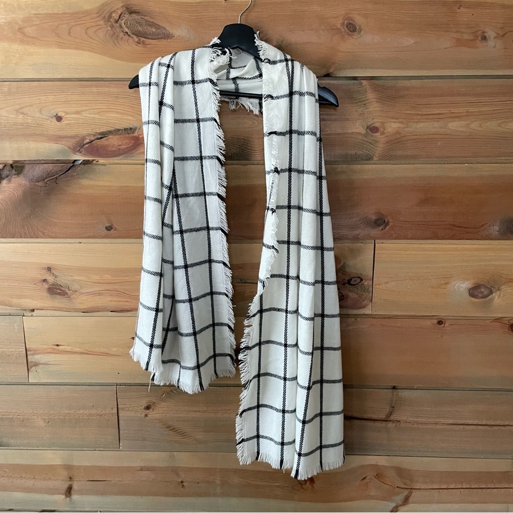 Blanket Scarf - Black & White